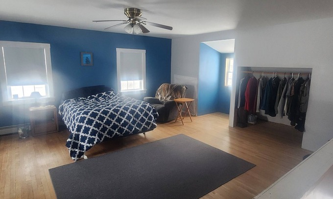 Stewartstown Casa | Snowmobiling & Fourwheelering right out on the main trail