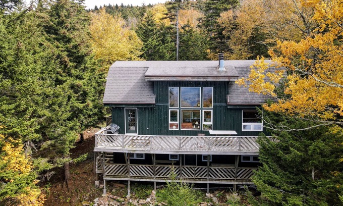 Snowshoe Casa | Snowshoe 5 Bedroom House - 100 yards from the ski slopes