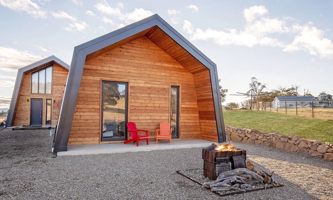 Avonside Apartamento | This beautiful self catered 2 bedroom Cabin sleeps four