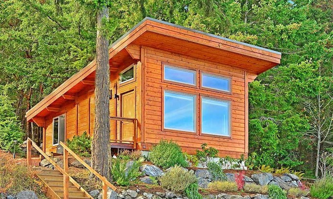 Friday Harbor Cabina | Snug Harbor Resort and Marina - One Bedroom Water View Cabin