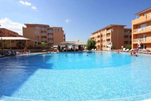 Tankovo Apartamento | Snug Studio Apt, Sunny Day 6