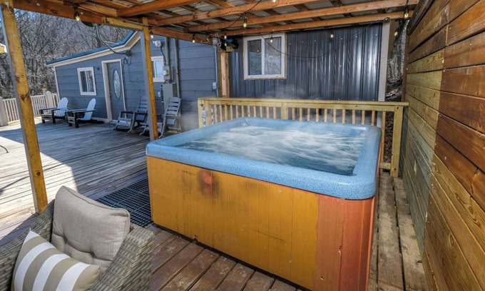 Sevierville Cabina | Soak with a View! - Angel Eyes View