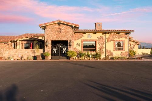 Temecula Casa | Soaking Tub Vineyard Views Wine Trail Access The Casita at Vines Estate by AvantStay