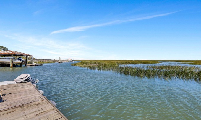 Savannah Casa | Soaring Views of River + Marsh w/ Private Dock by Lucky Savannah
