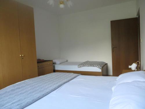 Ajdovscina Apartamento | Sobe Orešje