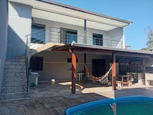 Caioba Apartamento | Sobrado com piscina em Caioba