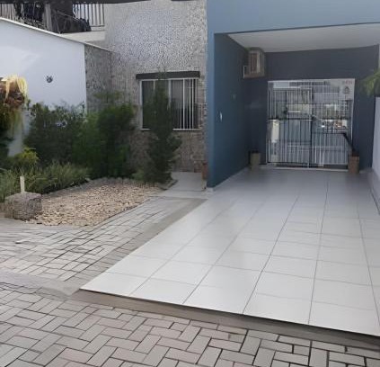 Barra Velha Casa | Sobrado na praia, super aconchegante perto do Mar.