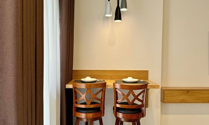 District 1 Apartamento | SOHO Residence & Hotel, District 1, Apartment with King bed, walk to Bui Vien.