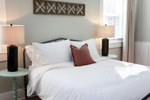 Ghent Apartamento | Sojourn at Colley Manor Unit 6