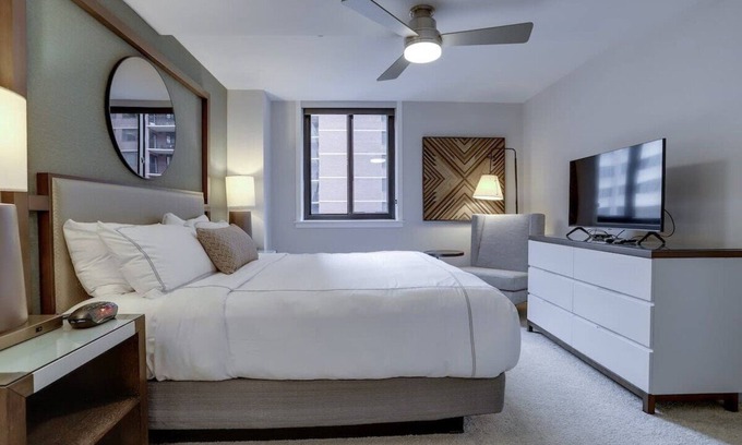 Court House Apartamento | Sojourn | Courtland Towers