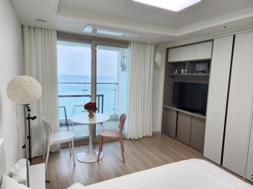 Sokcho Apartamento | Sokcho Summitbay 1701 "Ocean View"