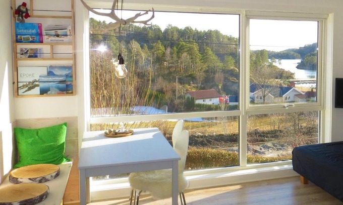 Sogne Apartamento | Sol- Cosy holiday apartment in Søgne