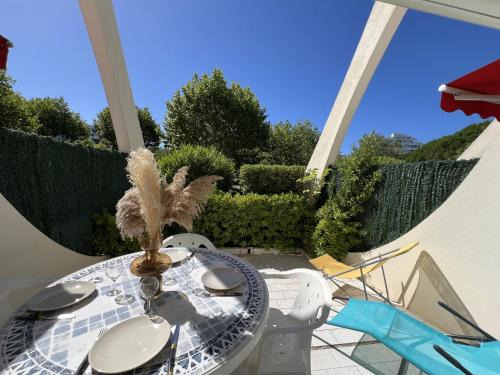 Le Couchant Apartamento | Sol-y-Days Tropic, rez de jardin avec terrasse