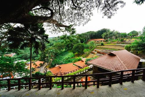 Pansol Complejo | Sol Y Viento Mountain Hot Springs Resort