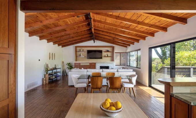 Solana Beach Casa | Solana Beach House! Minutes to Dog Beach & Cedros