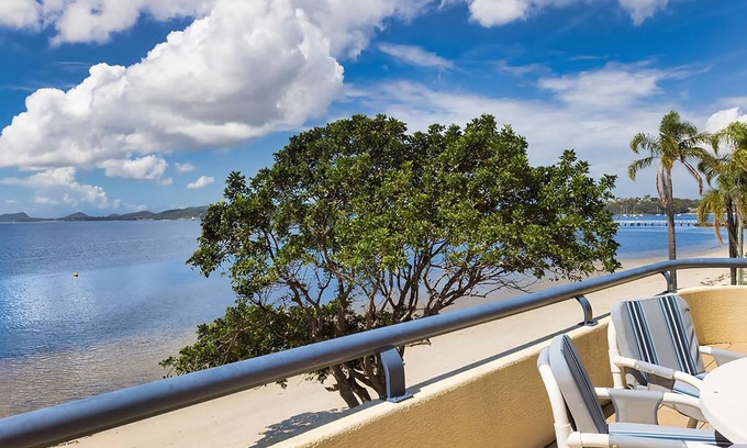 Soldiers Point Apartamento | Soldiers Point Absolute Waterfront The Peninsula