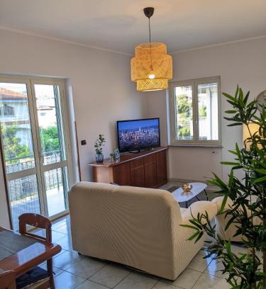 Marina di Davoli Apartamento | Sole di Davoli - Three Bedroom Apartment