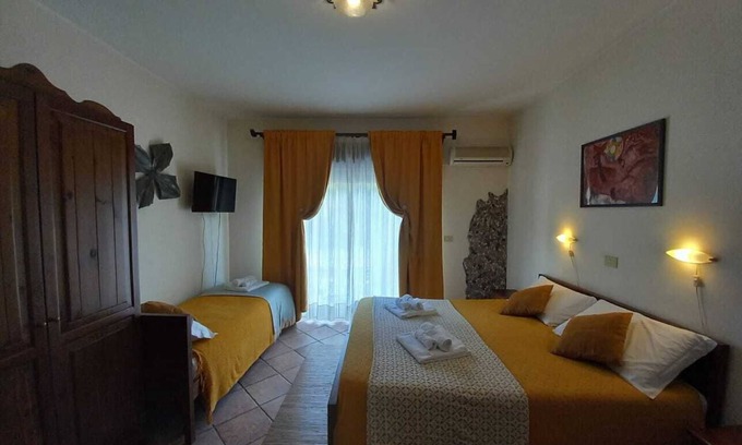Villagonia Apartamento | Habitación 'Family Con Vista' con balcón, Wi-Fi y aire acondicionado