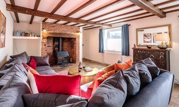 Woodbridge Casa | Solebay House, Tunstall