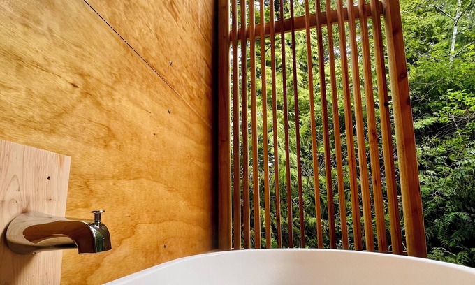 Ucluelet Casa | Soleil ~ Halfmoon Bay Beach House