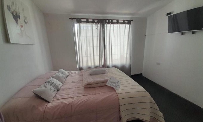 La Unión Apartamento | SOLO PARA DORMIR EZEIZA . A 20 MINUTOS DEL AEROPUERTO MINISTRO PISTARINI.