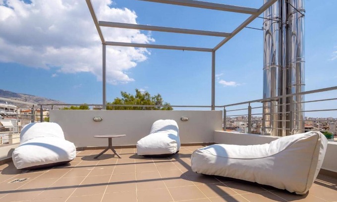Agios Dimitrios Apartamento | Solon - Deluxe City Center Apartment