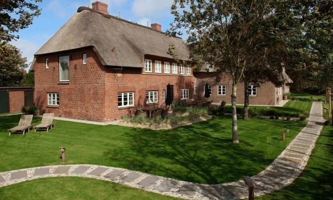 Tinnum Casa | Sölring Hus with sauna house in Alt-Westerland, Klenterhof, Sylt