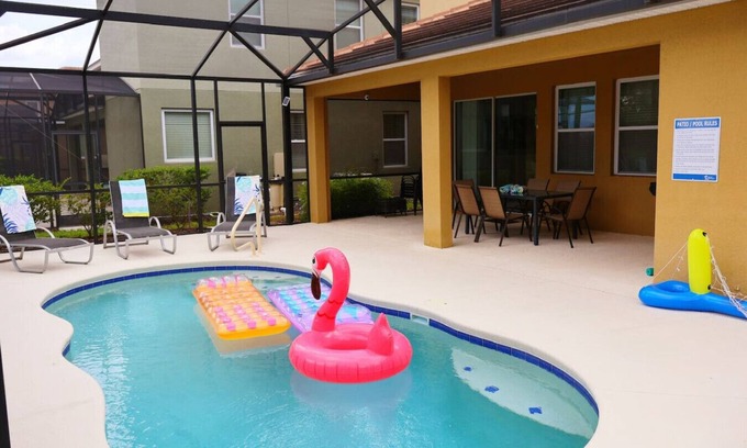 Loughman Casa | Solterra Resort 5BR Pool Villa