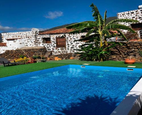 El Paso Casa | Sombrero de Pico A