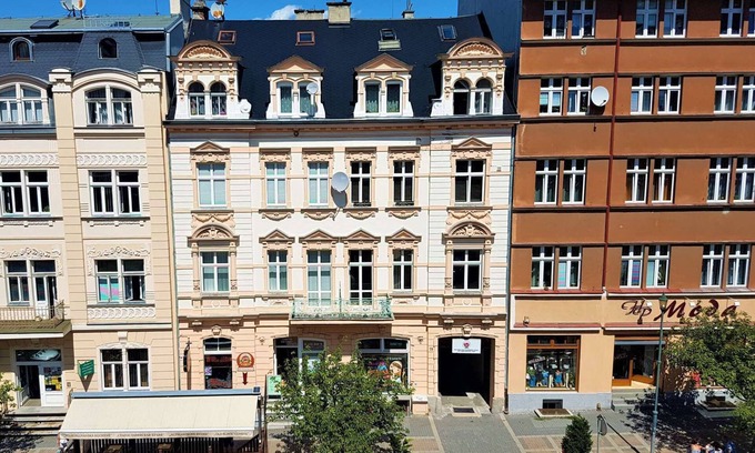 Karlovy Vary Apartamento | Algo especial: todo-nuevo piso de diseño en una villa histórica, cerca de la zona comercial