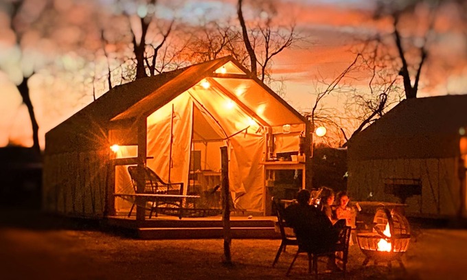 Prairie Lea Cabina | Son's River Ranch Glamping Cabin 2