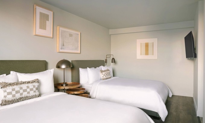 Newport Shores Apartamento | Sonder Solarena | Double Queen Room