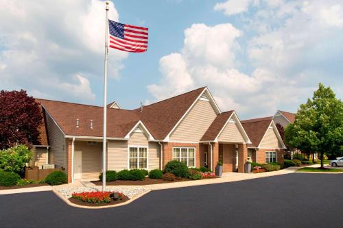 Bethlehem Hotel | Sonesta ES Suites Allentown Bethlehem Airport