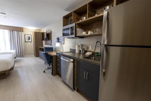 Lafayette Hotel | Sonesta ES Suites Lafayette Airport