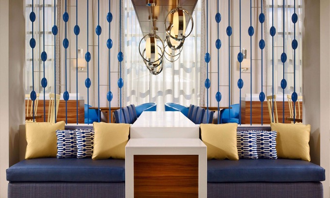 Somerset Hotel | Sonesta ES Suites Somerset