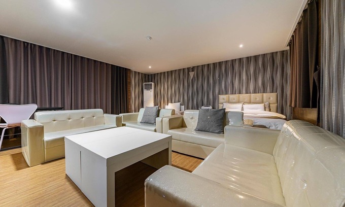 Pyeongtaek Hotel | Songtan Zio