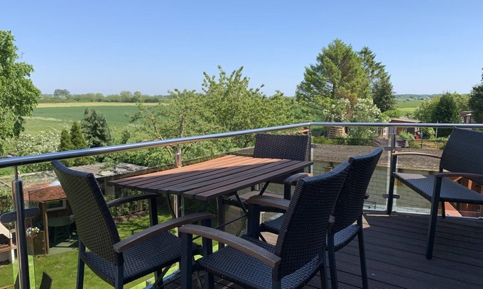 Grube Apartamento | Sonnenaufgang und Sonnenuntergang vom Balkon aus Sehen!
