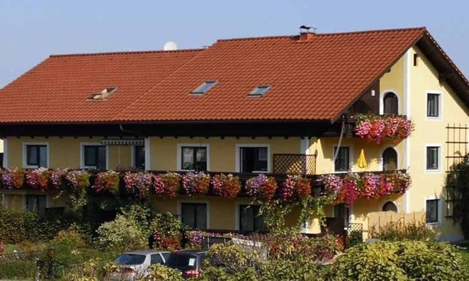 Weyregg am Attersee Apartamento | Sonnennest holiday apartment - Hemetsberger family - Eichennest holiday apartment