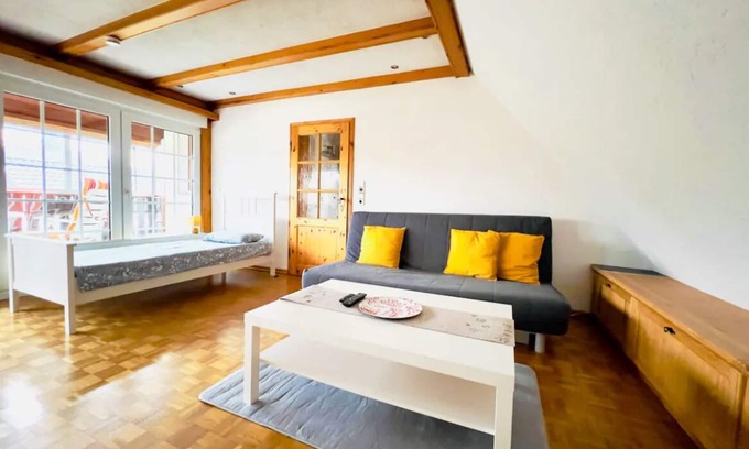 Soltau Apartamento | Sonnige Single Wohnung mit Balkon und Blick ins Grüne