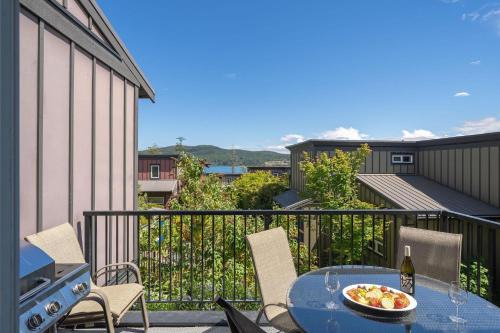 Sooke Casa | Sooke Harbour Resort & Marina