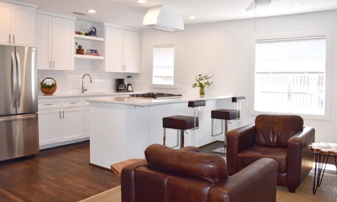 Boulevard Oaks Apartamento | Soothing Modern APT in the Museum District w/Pool