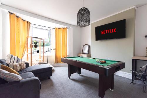 Newport Apartamento | Sophia's Retreat - 2 Floor 4 Bed Apartment - Newport - Coastal Getaway