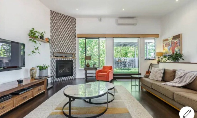 Richmond Casa | Oasis familiar sofisticado en Richmond
