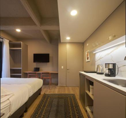 Financial District Apartamento | Sophisticated Bogotá Getaway - Central & Quiet