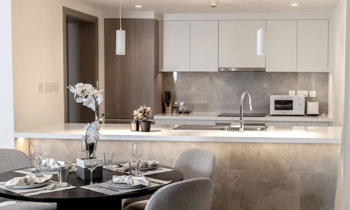 The Greens Apartamento | Sophisticated & Classy - 1Bhk - The Greens