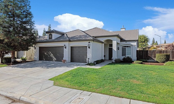 Raisin Casa | Sophisticated Contemporary Retreat@ Ft Washington