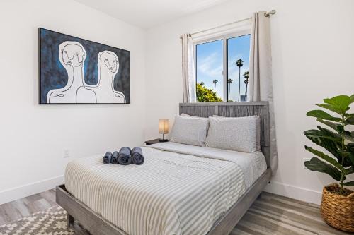 Wilshire Casa | Sophisticated Getaway Hollywood & Dtla