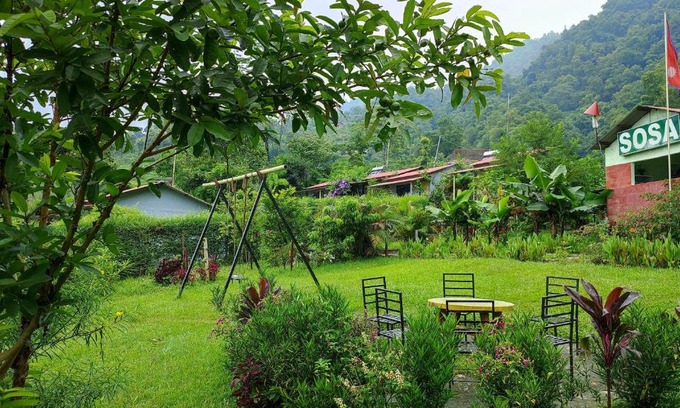 Pokhara Casa | Sosa beds and resturant