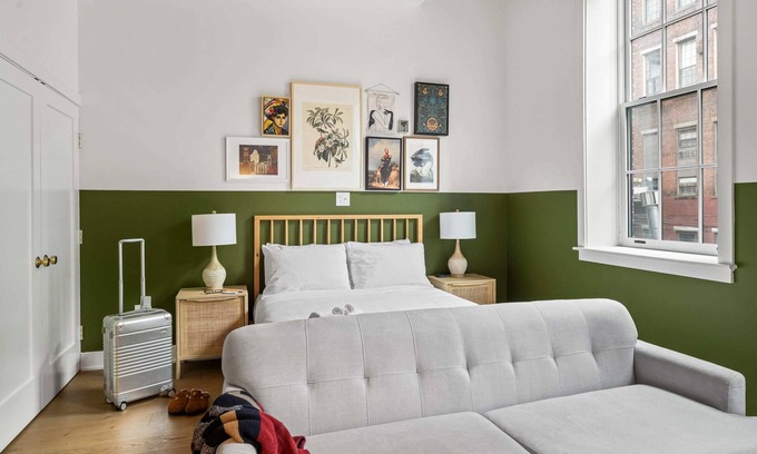 Old City Apartamento | Sosuite | Studio Apt w Laundry, Courtyard View
