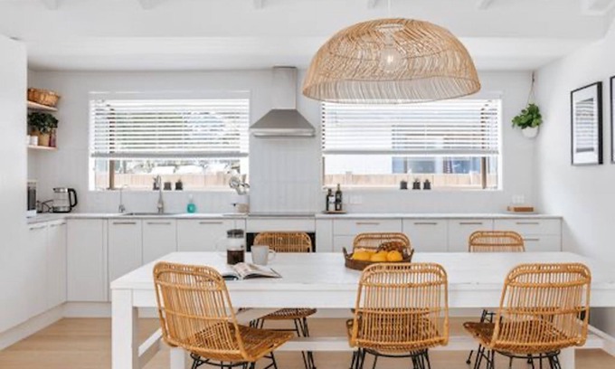 Papamoa Beach Casa | Sou Escape ~ Papamoa - Beyonder Holiday Homes